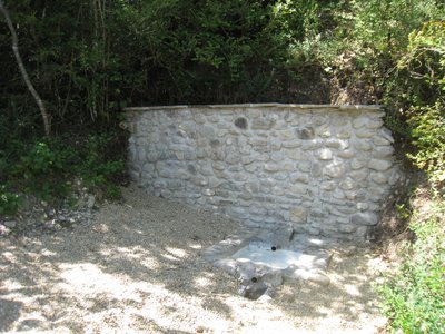 Fontaine des malades de Trescléoux