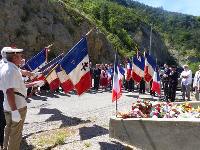 Commémoration des combats de Montclus