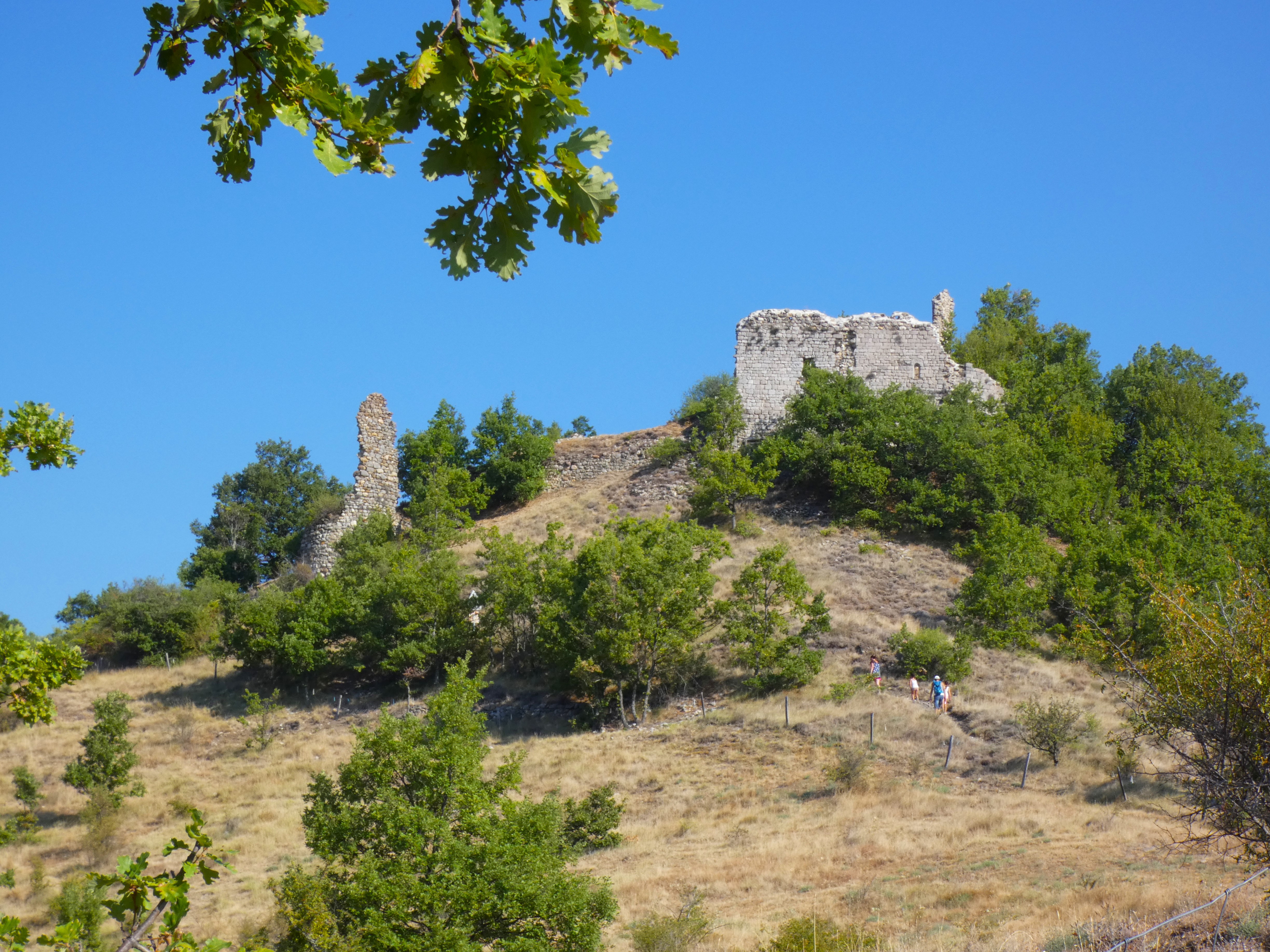 Le vieux village d'Arzeliers