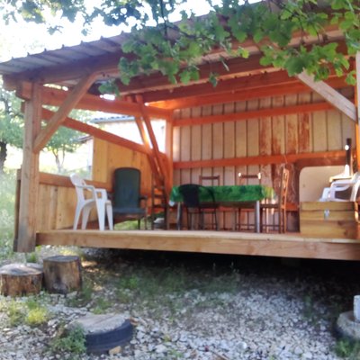 Préau du camping
