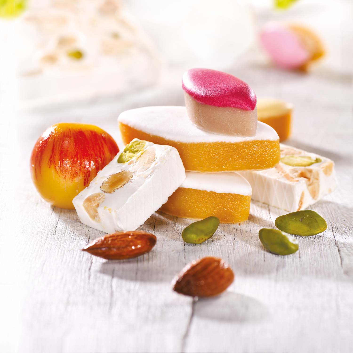 Nougats, calissons et pâte d'amandes