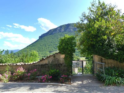 Le Jardin Giono_Laragne-Montéglin