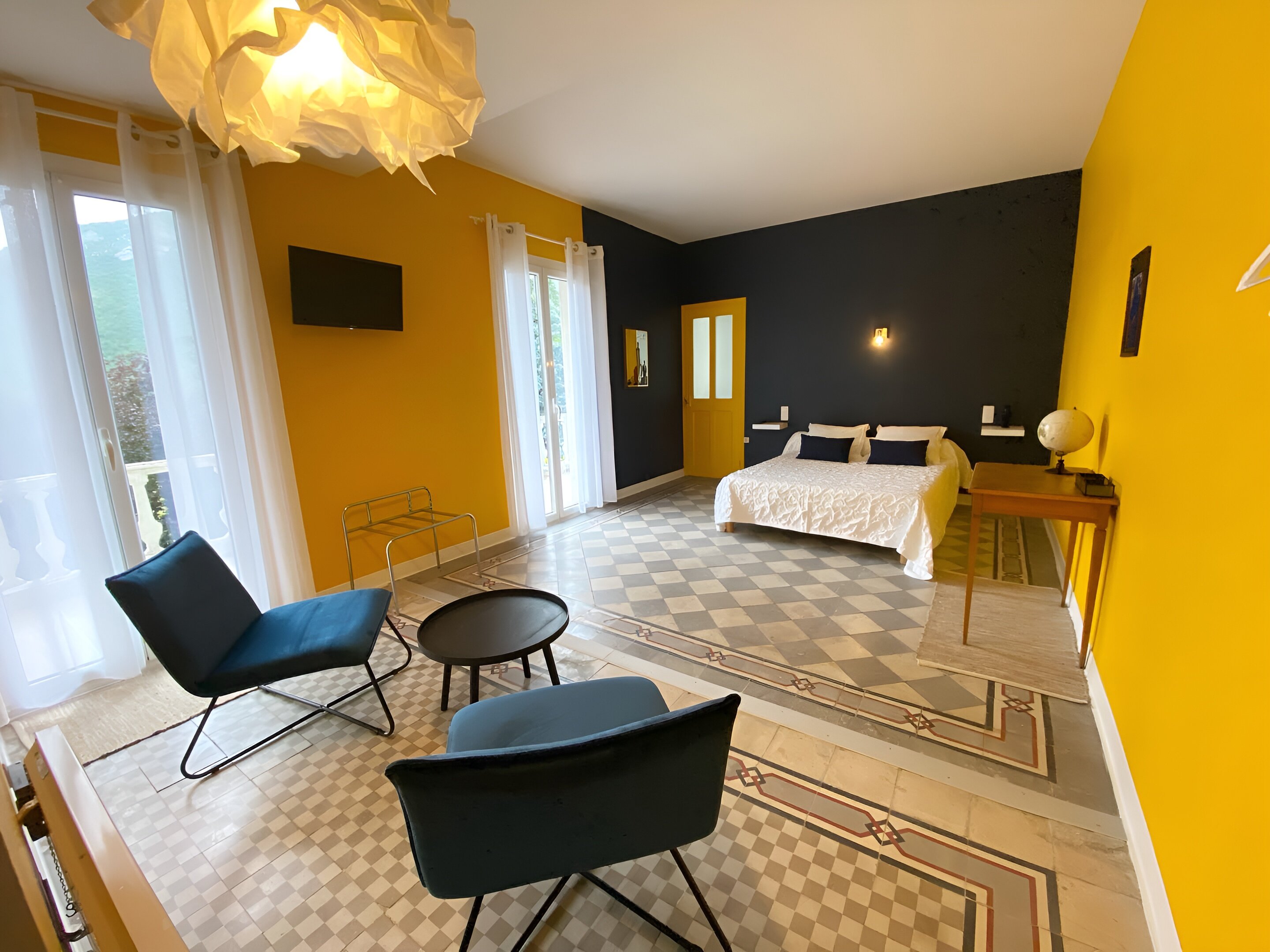 La Suite jaune et bleu