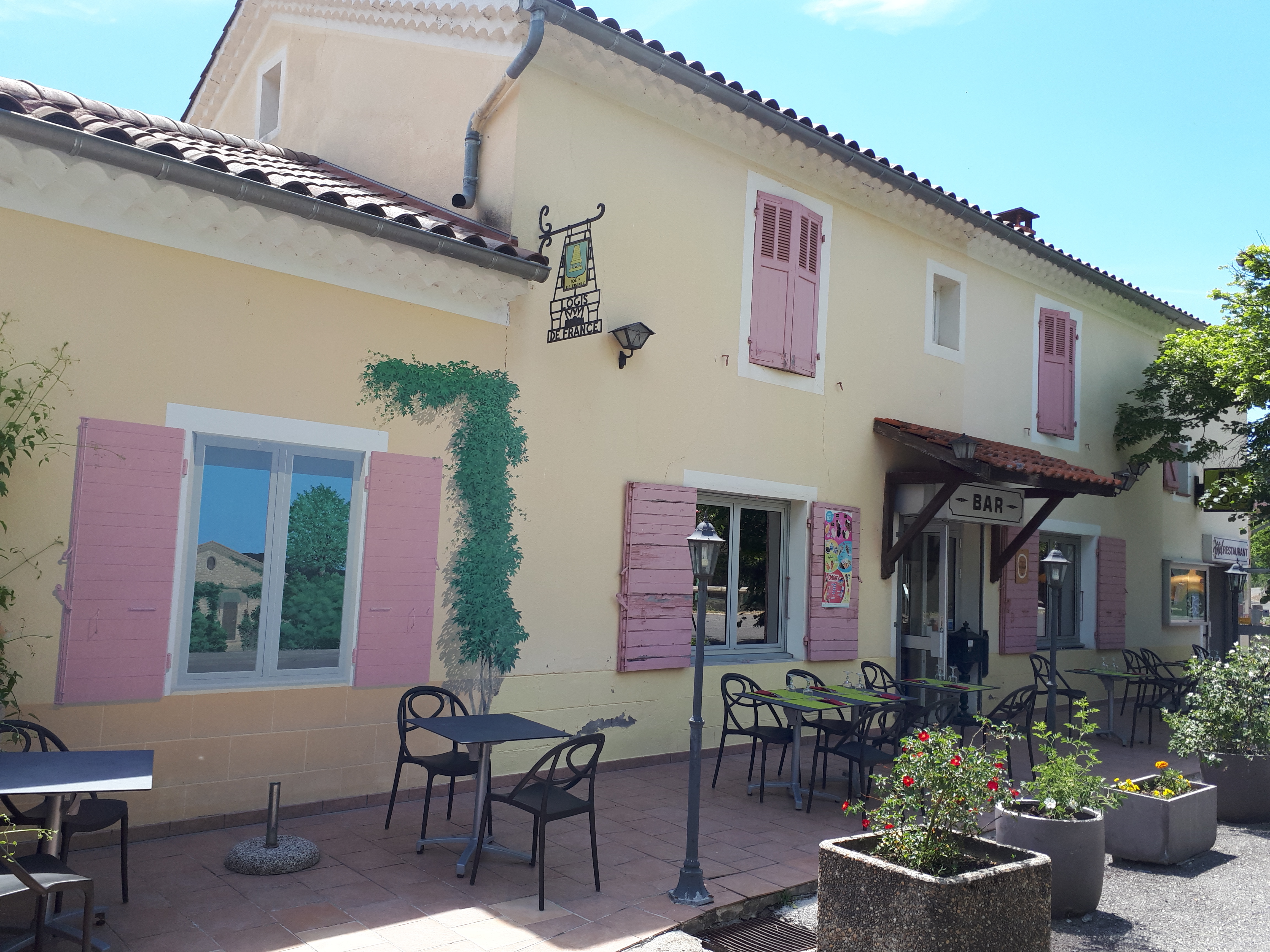 Terrasse du bar