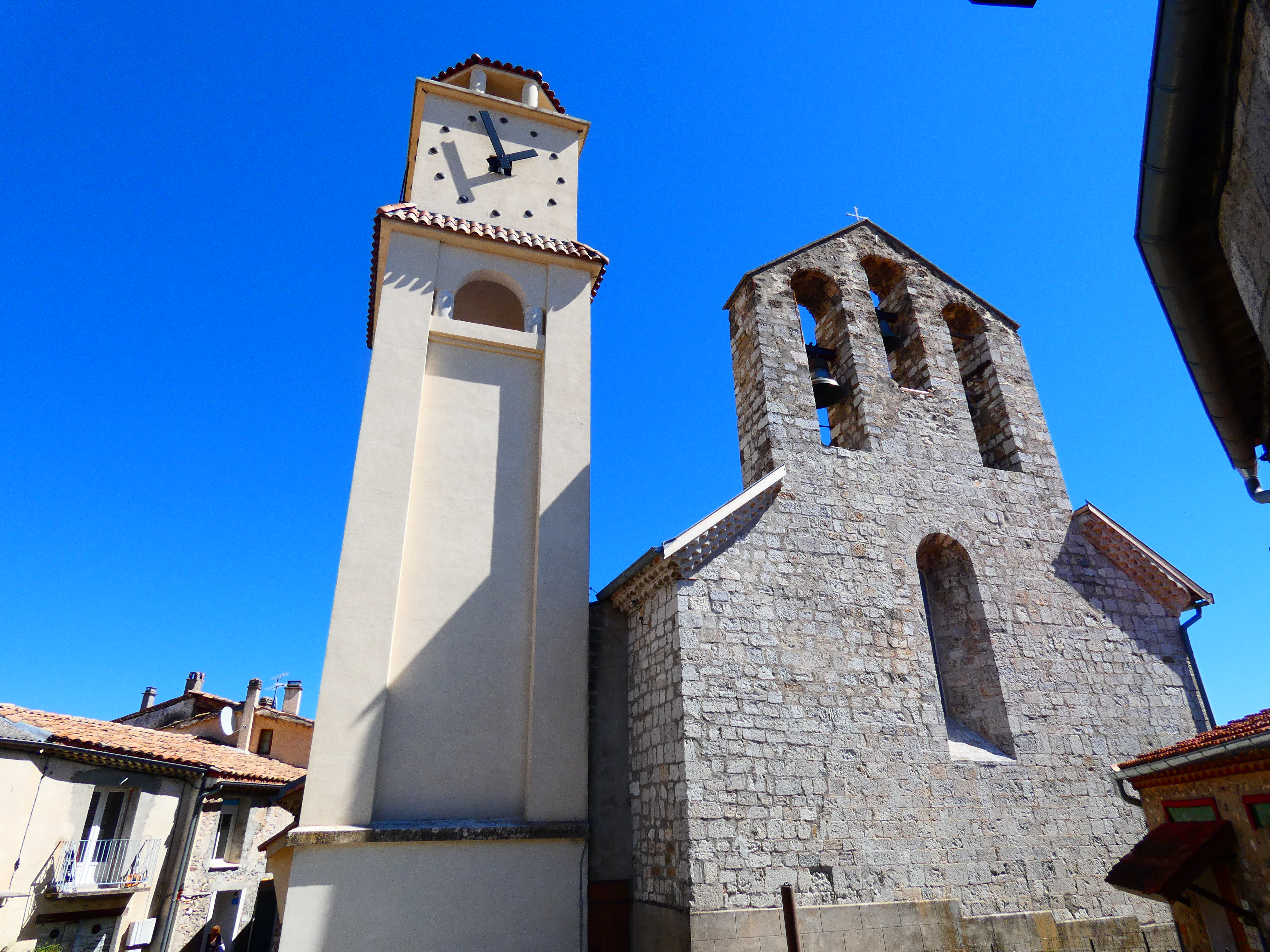 L'église Saint-Laurent et le beffroi