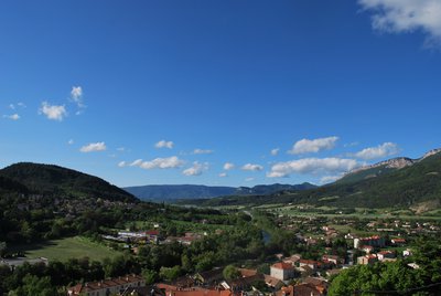 Vue sur le Serrois depuis le Sentier des Moines