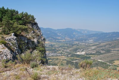 Vue sur la crête et la vallée