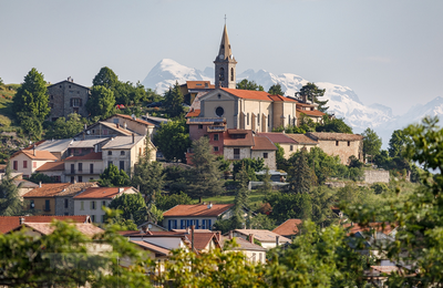 Turriers et les Hautes-Alpes en toile de fond